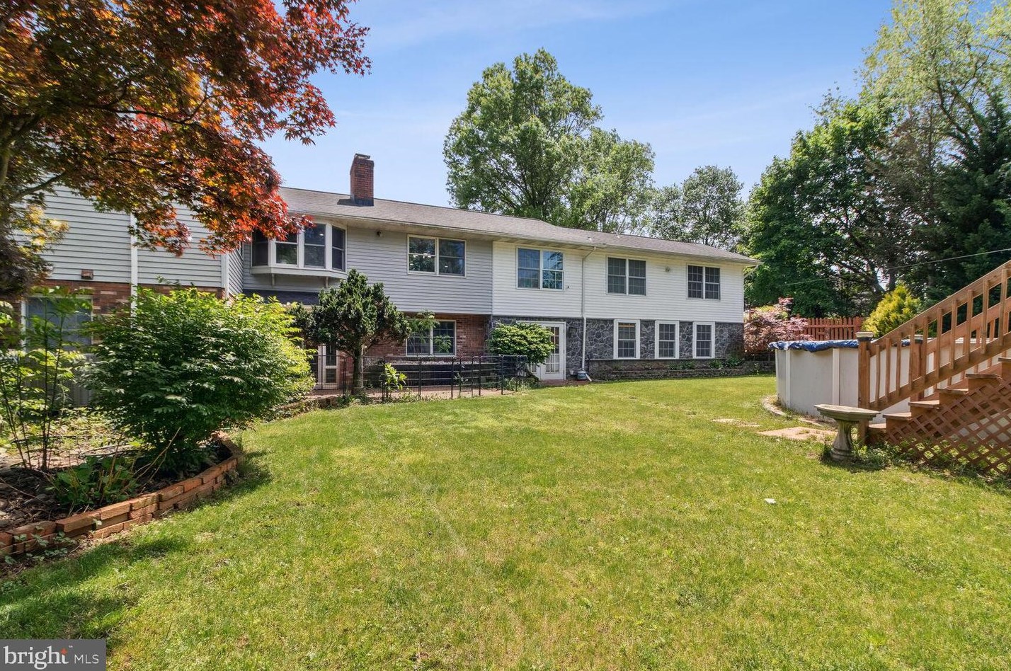 2802 Pheasant Ln, Clarksburg MD exterior