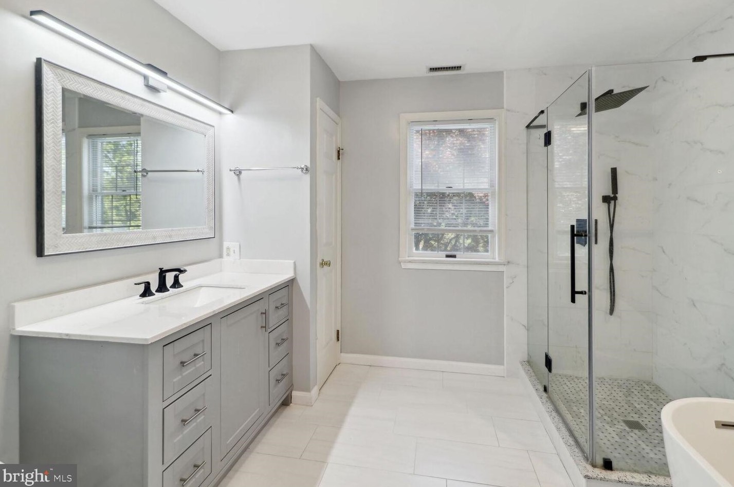 2802 Pheasant Ln, Clarksburg MD exterior