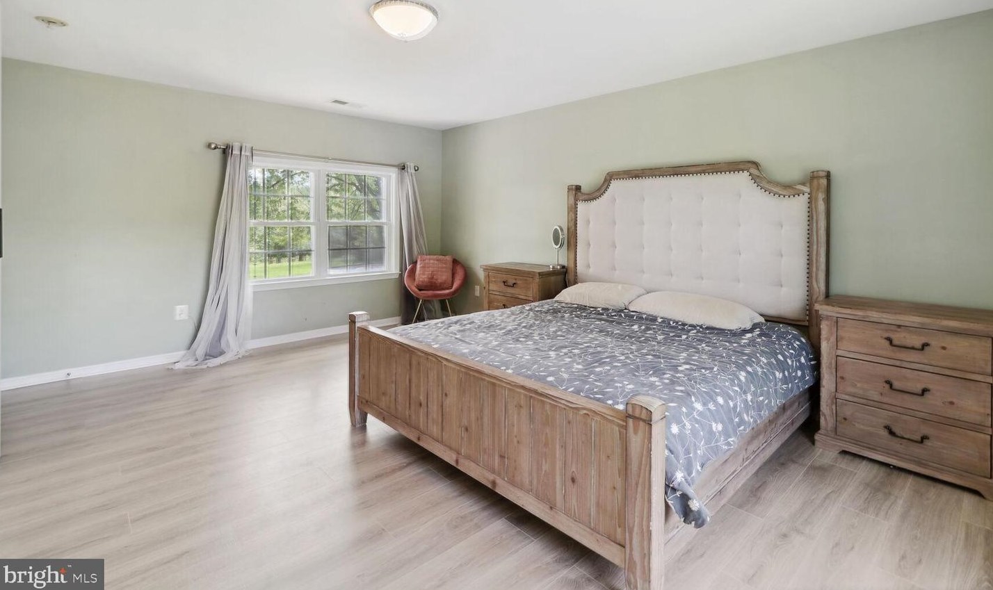 2802 Pheasant Ln, Clarksburg MD exterior