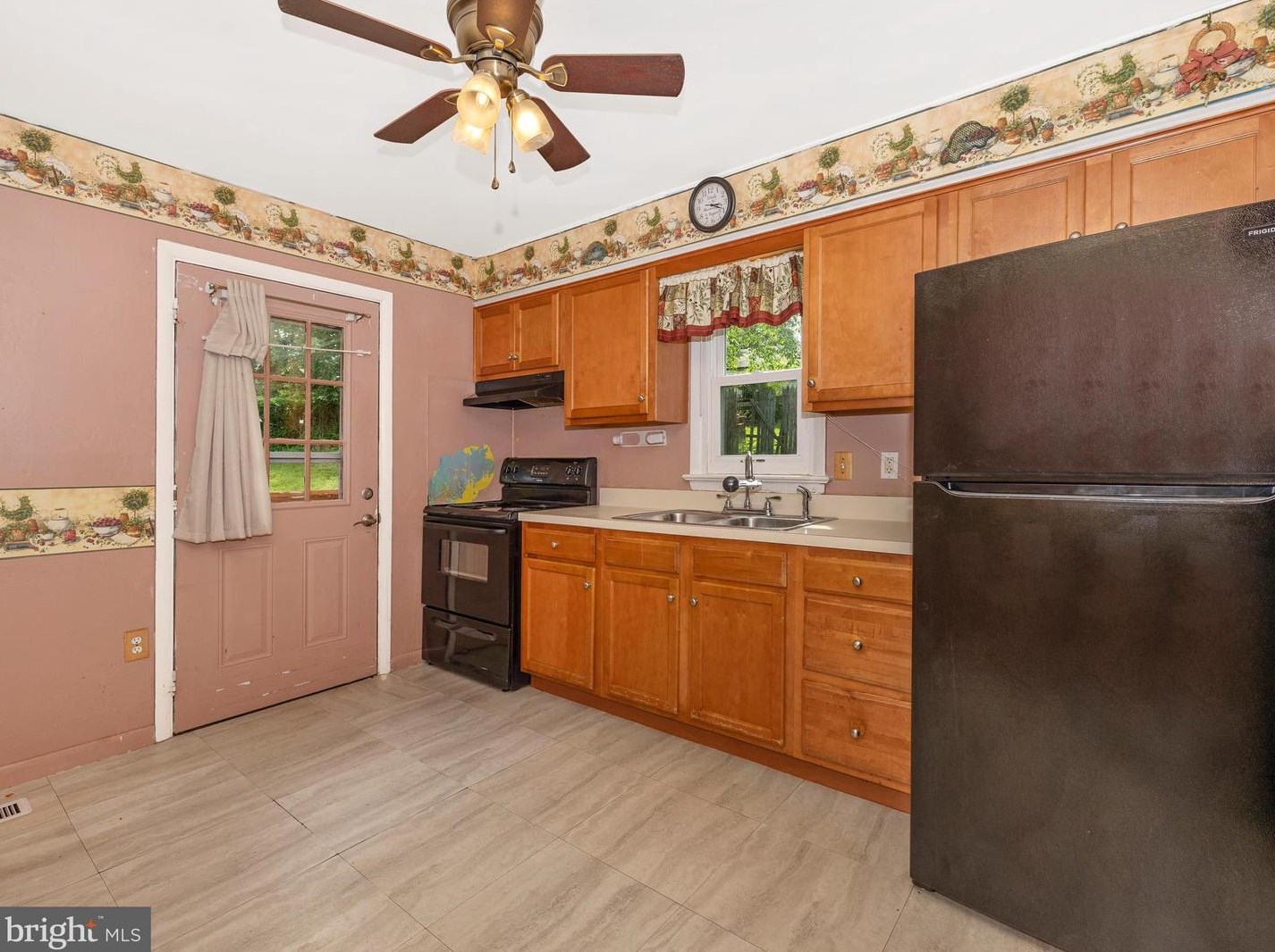 13828 Old Annapolis Rd, Mount Airy MD 21771-5816 exterior