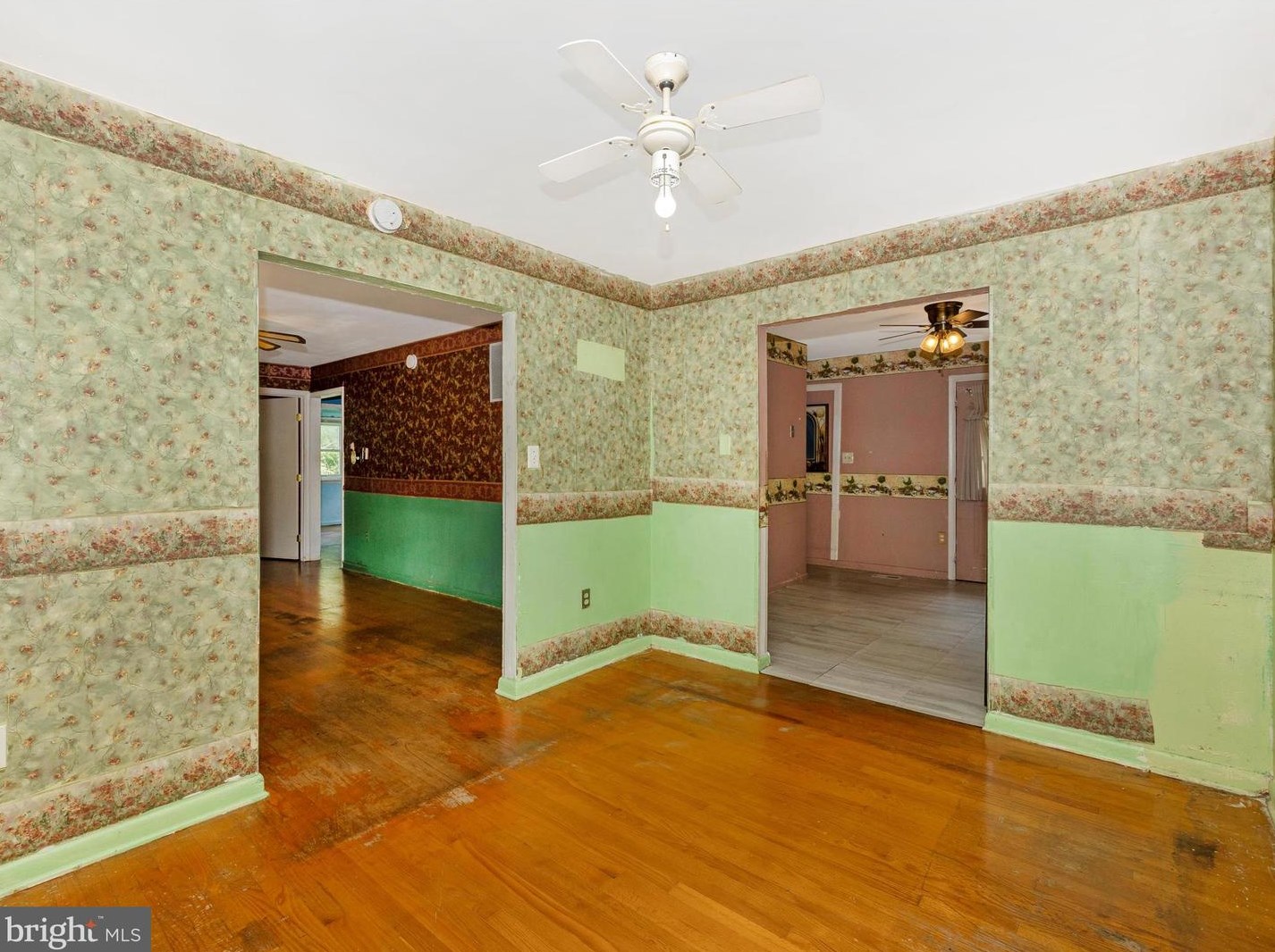 13828 Old Annapolis Rd, Mount Airy MD 21771-5816 exterior