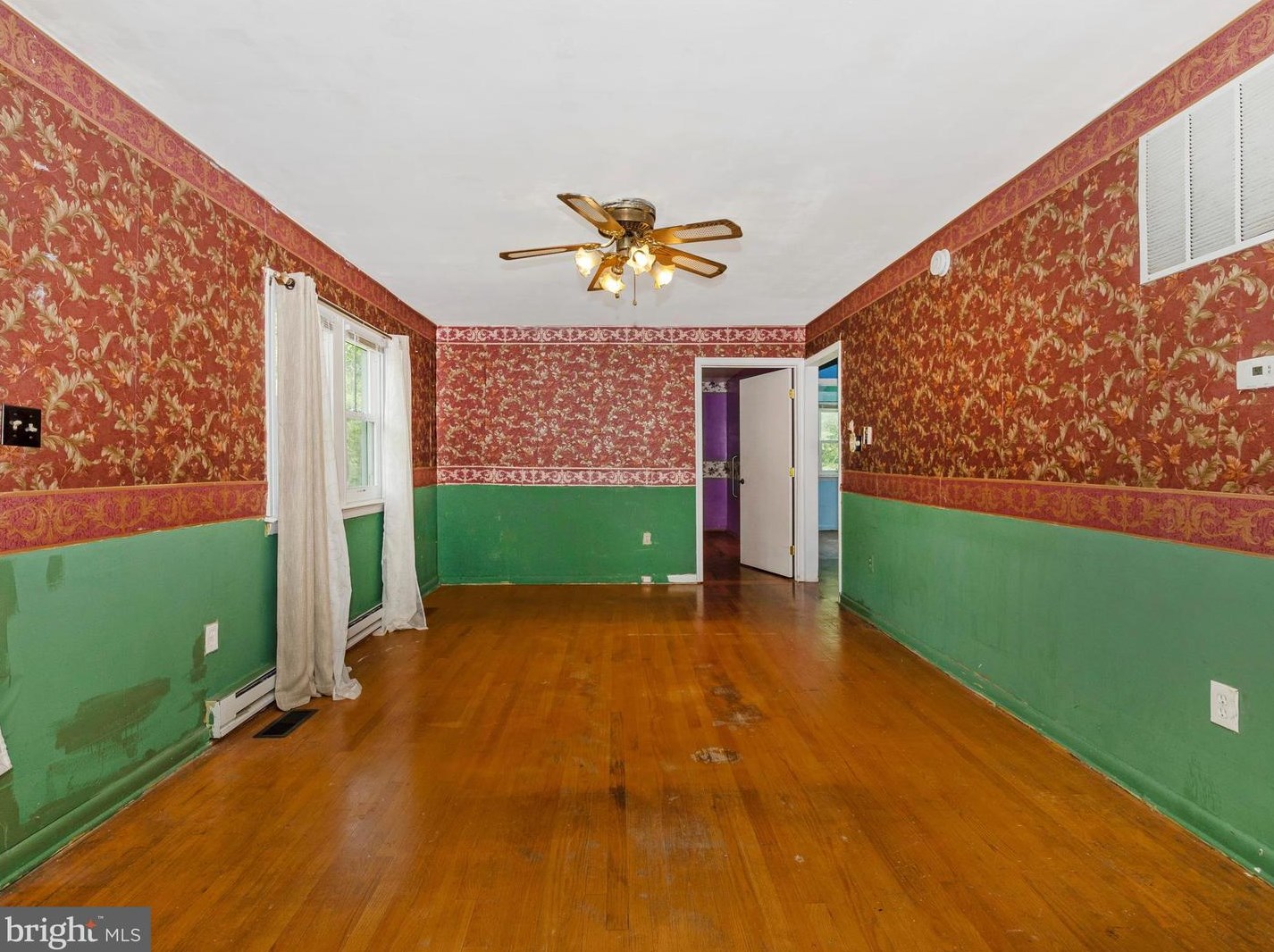 13828 Old Annapolis Rd, Mount Airy MD 21771-5816 exterior