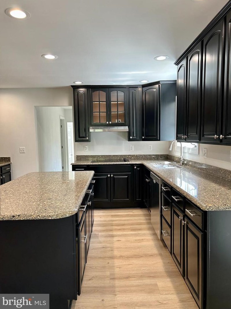 13305 Old Annapolis Rd, Mount Airy MD 21771-7735 exterior