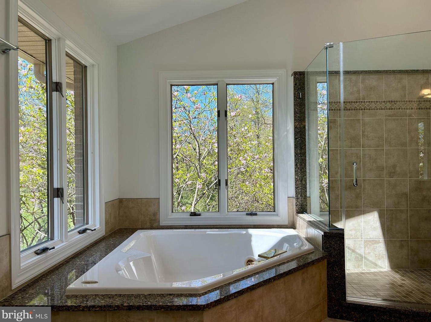 13305 Old Annapolis Rd, Mount Airy MD 21771-7735 exterior