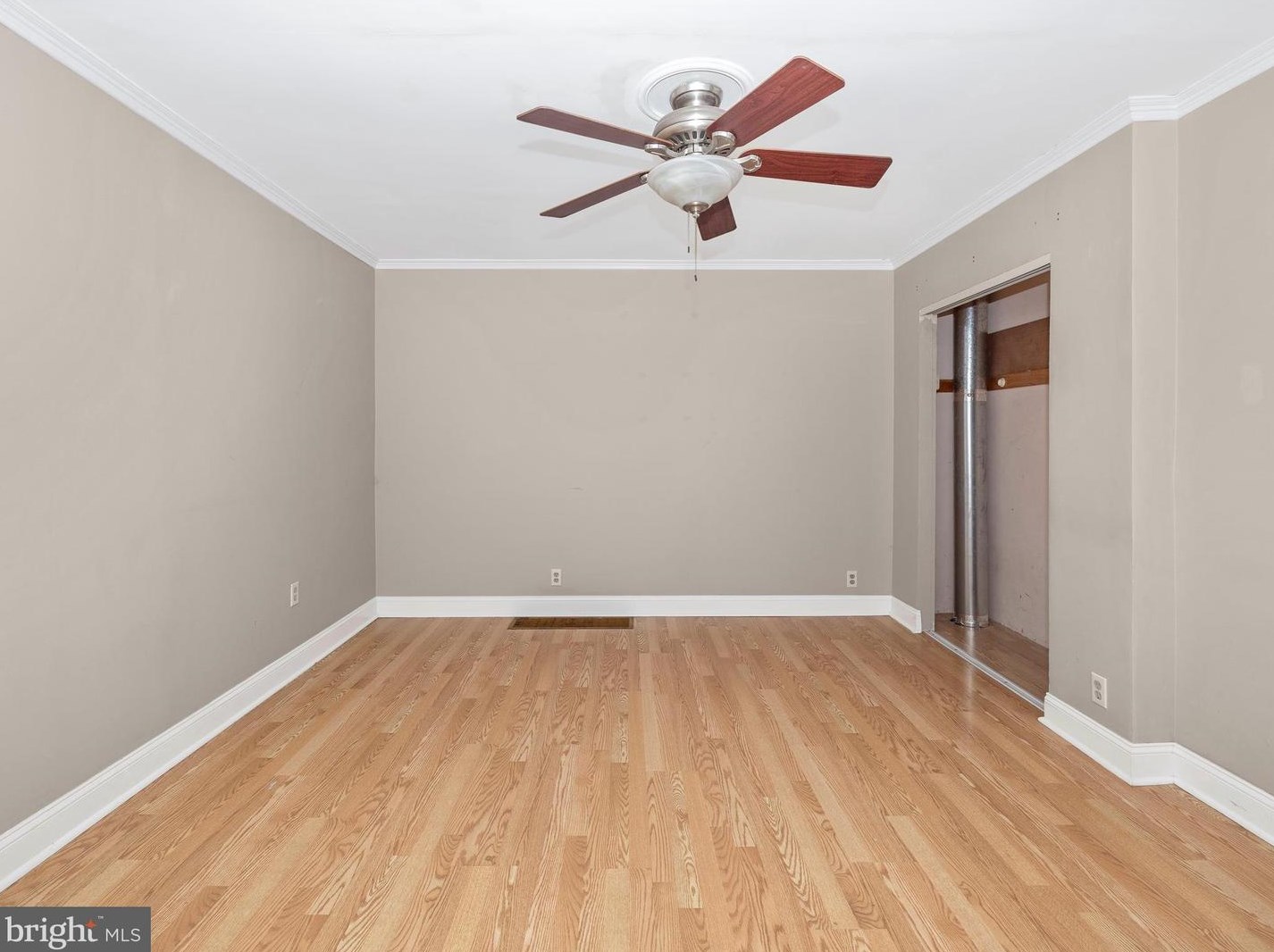 113 B St, Brunswick MD  21716-1123 exterior