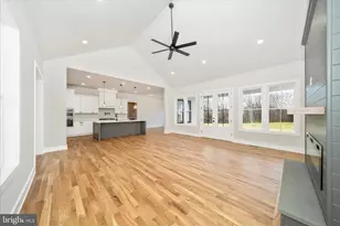 15030 New Windsor Rd, New Windsor, MD 21776 - Photo 9