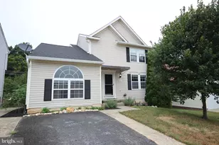 721 Brunswick St, Brunswick, MD 21716 - Photo 3