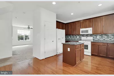 639 Cawley Drive, Frederick, MD 21703 - Photo 5