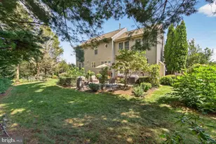 7010 Club House Cir, New Market, MD 21774 - Photo 23