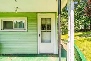 7 W B St, Brunswick, MD 21716 - Photo 5