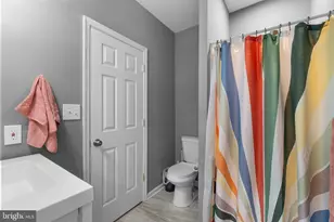 9 9th Ave, Brunswick, MD 21716 - Photo 17