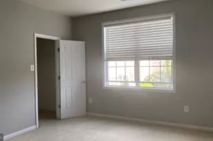 3948 Addison Woods Rd, Frederick, MD 21704 - Photo 13