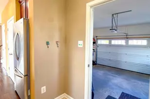 2031 Butterfield Overlook, Frederick, MD 21702 - Photo 23