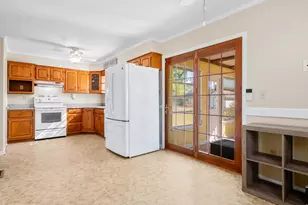 4 James St, Woodsboro, MD 21798 - Photo 13