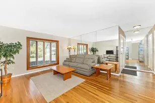 104 Evergreen Ct, Frederick, MD 21701 - Photo 5