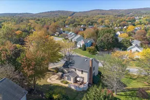 2110 Foxfield, Frederick, MD 21702 - Photo 5