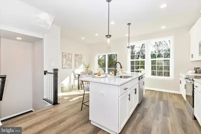 306D Baughmans Lane, Frederick, MD 21702 - Photo 13