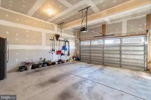 5245 Red Maple Dr, Frederick, MD 21703 - Photo 37