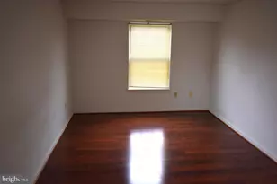 3856 Shadywood Dr, Jefferson, MD 21755 - Photo 9