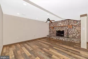 11378 Canary Dr, Ijamsville, MD 21754 - Photo 27