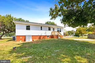 3805 Bedford Dr, Jefferson, MD 21755 - Photo 29