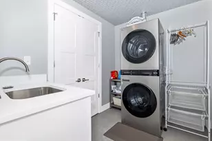 210 E 2nd St, Frederick, MD 21701 - Photo 27