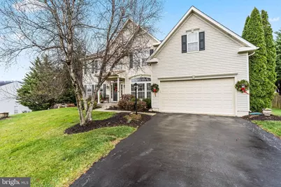 4805 Bennington Place E, Jefferson, MD 21755 - Photo 3