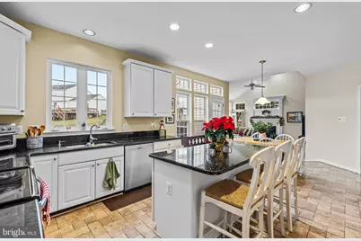 4805 Bennington Place E, Jefferson, MD 21755 - Photo 13