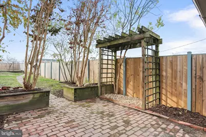 20 7th Street, Frederick, MD 21701 - Photo 3