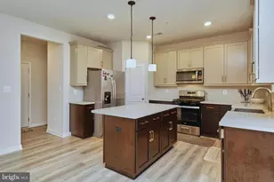 1006 Shenandoah View Pkwy, Brunswick, MD 21716 - Photo 13