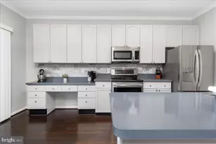 2445 Lakeside Drive, Frederick, MD 21702 - Photo 13