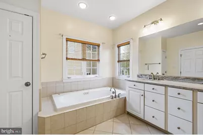 5504 Young Family Trail E, Adamstown, MD 21710 - Photo 25