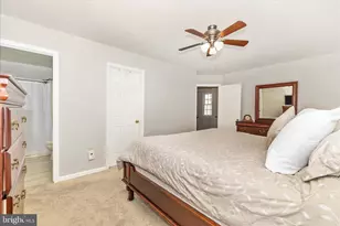 2181 E Greenleaf Dr, Frederick, MD 21702 - Photo 23