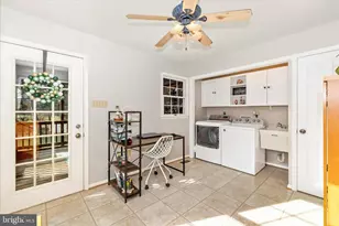 2181 E Greenleaf Dr, Frederick, MD 21702 - Photo 15