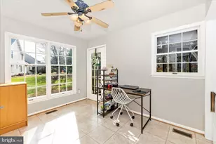 2181 E Greenleaf Dr, Frederick, MD 21702 - Photo 17