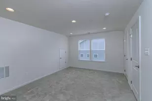 1115 Long Farm Cir, Brunswick, MD 21716 - Photo 31