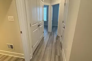 7919 Wormans Mill Rd, Frederick, MD 21701 - Photo 11