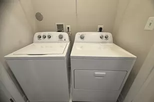 7919 Wormans Mill Rd, Frederick, MD 21701 - Photo 17