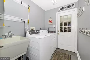 11306 Country Club Rd, New Market, MD 21774 - Photo 31