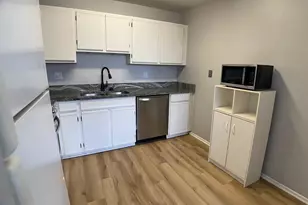 1401 Key Pkwy, Frederick, MD 21702 - Photo 19