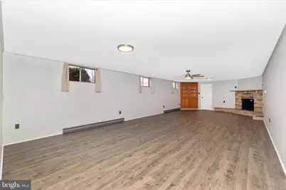 215 Broad Street, Middletown, MD 21769 - Photo 35