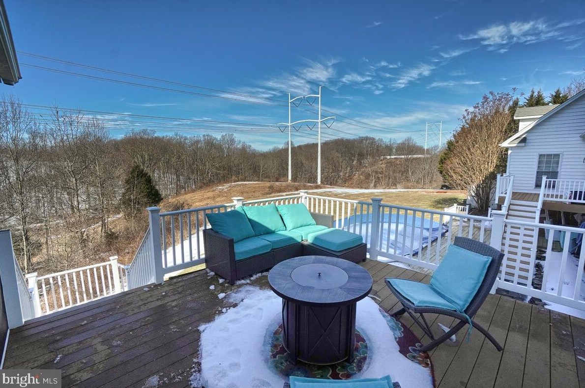 12563 Quiet Stream Ct, Mount Airy MD exterior