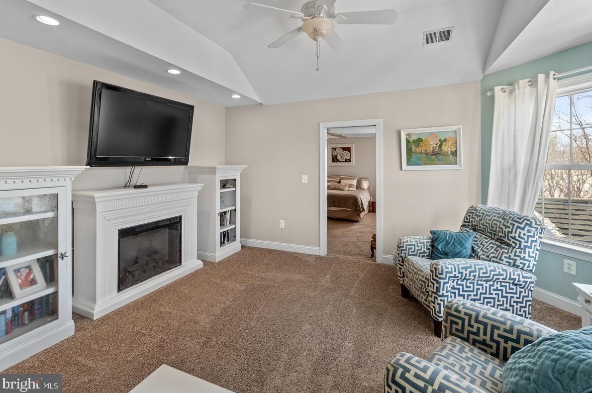 12563 Quiet Stream Ct, Mount Airy MD exterior