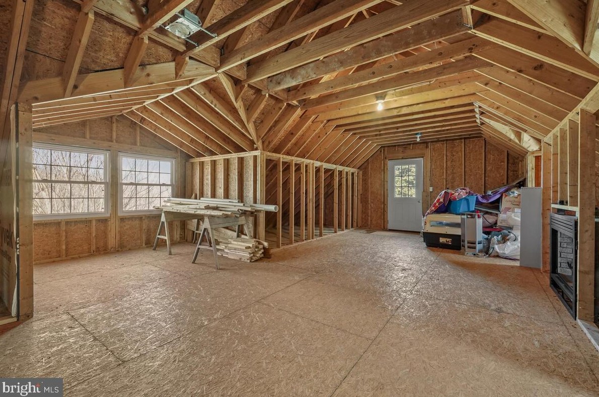 12563 Quiet Stream Ct, Mount Airy MD exterior