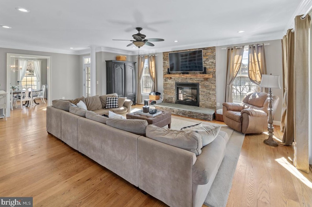 12563 Quiet Stream Ct, Mount Airy MD exterior