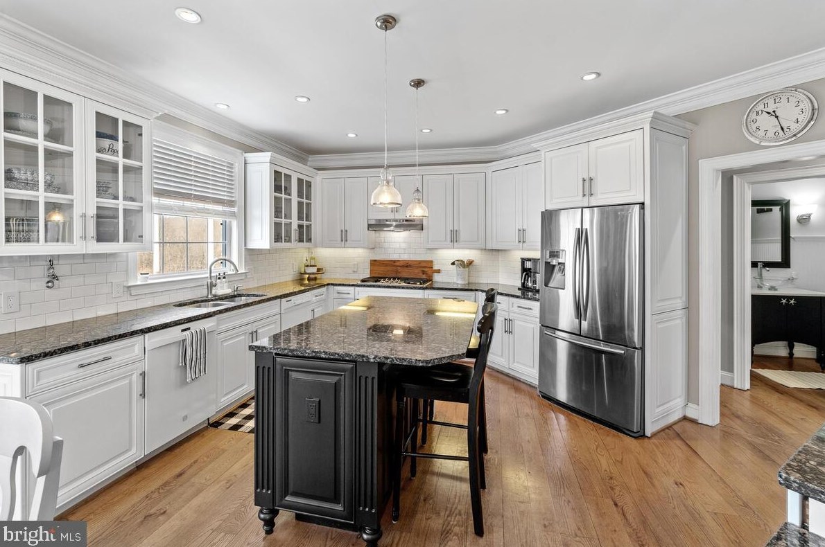 12563 Quiet Stream Ct, Mount Airy MD exterior