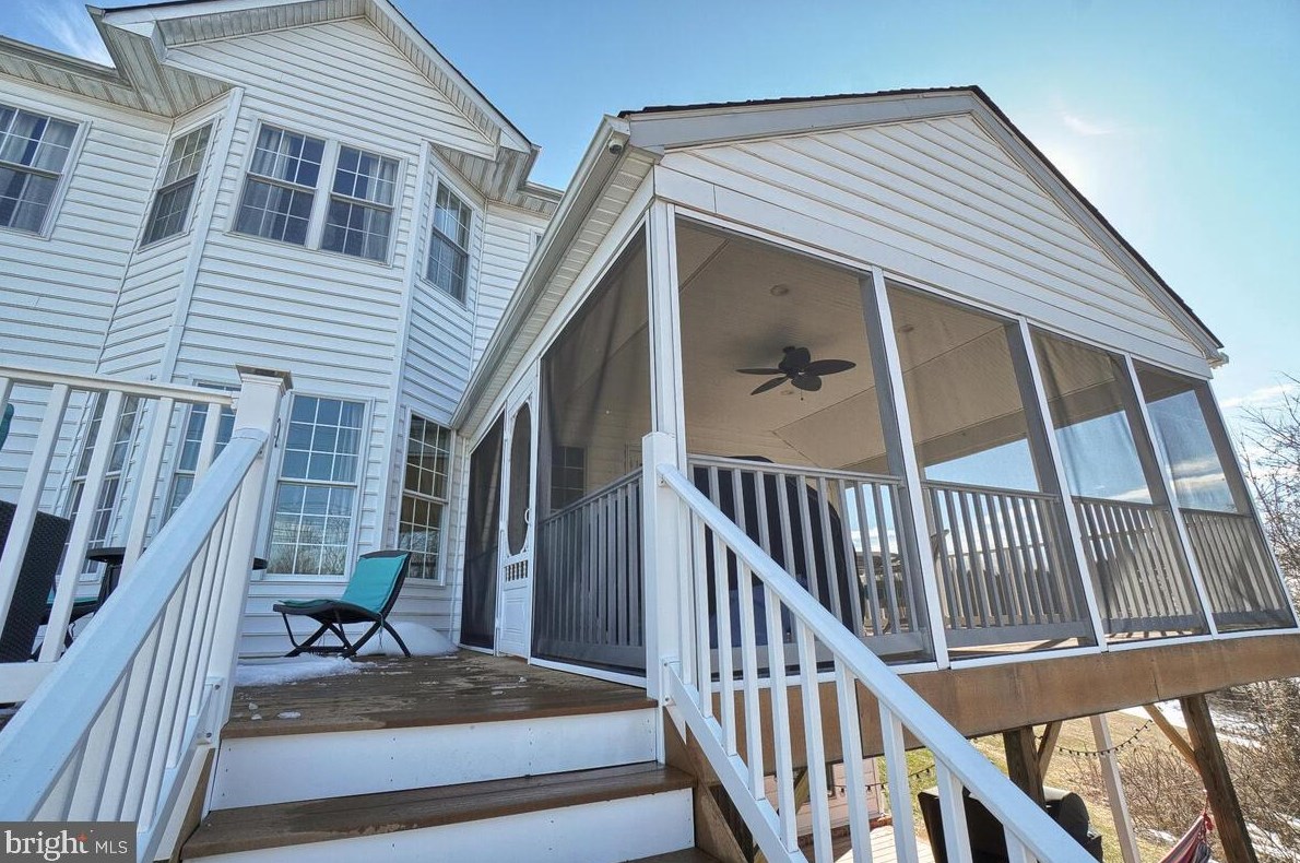 12563 Quiet Stream Ct, Mount Airy MD exterior