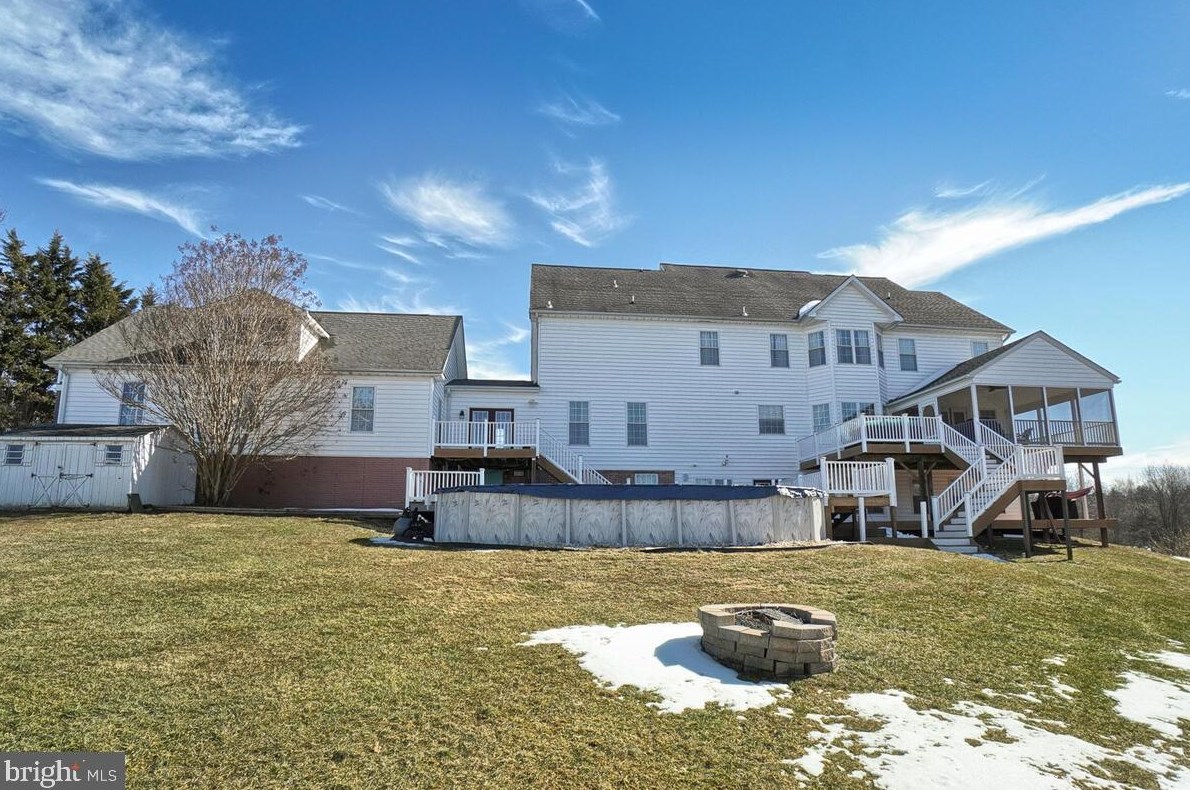 12563 Quiet Stream Ct, Mount Airy MD exterior