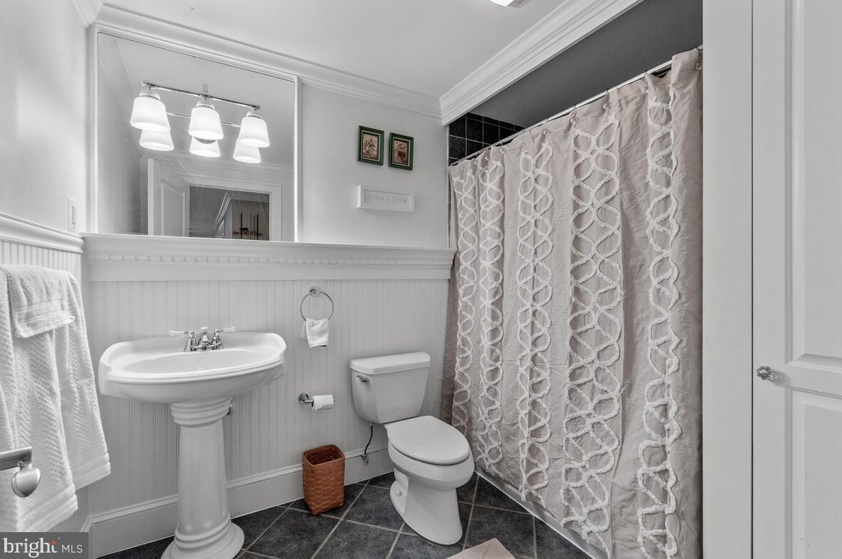 12563 Quiet Stream Ct, Mount Airy MD exterior