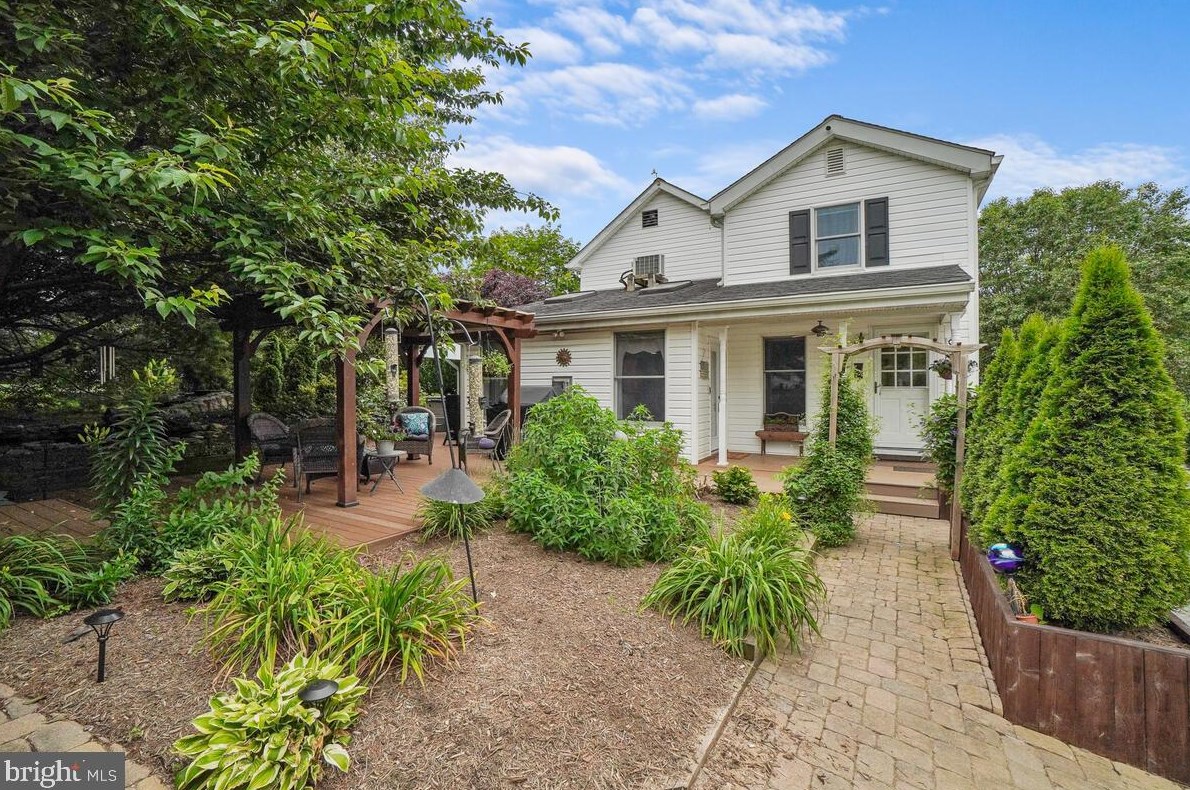 4304 Bartholows Rd, Mount Airy MD  21771-4916 exterior